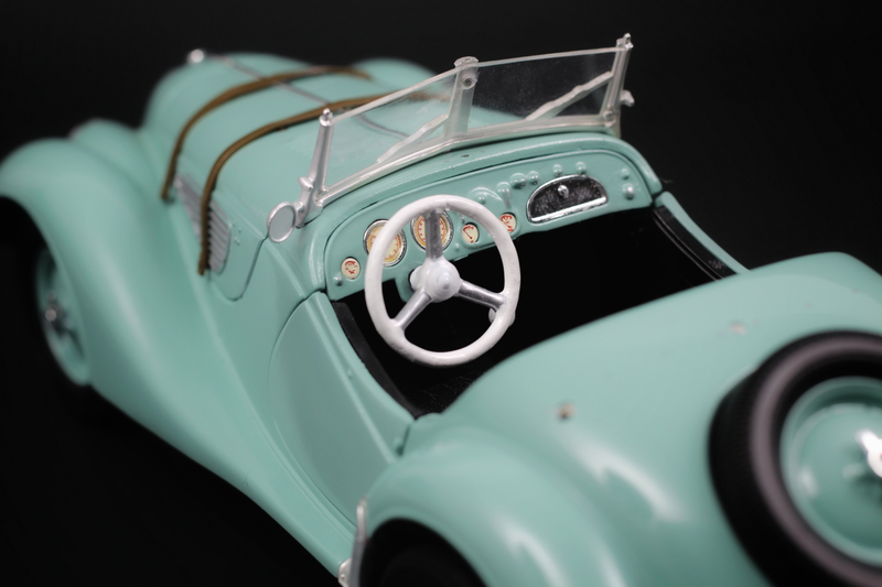 Illustration for article titled The Cultivated Collector Wanted a Green 328, So I Built One